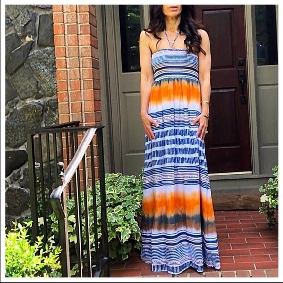 Dresses & Skirts - Tube maxi dress